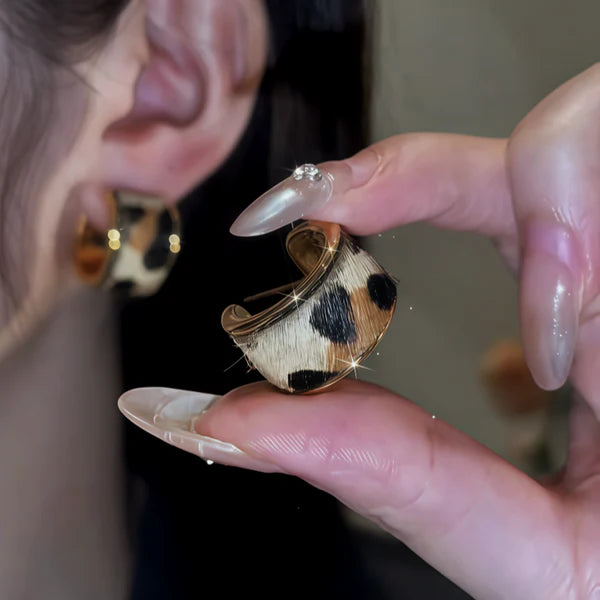 14K Gold-Pated Leopard Print C-Shaped Hoop Earrings