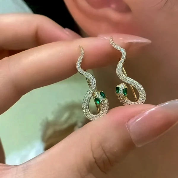 14K Gold-Plated Green Diamond Snake Crawler