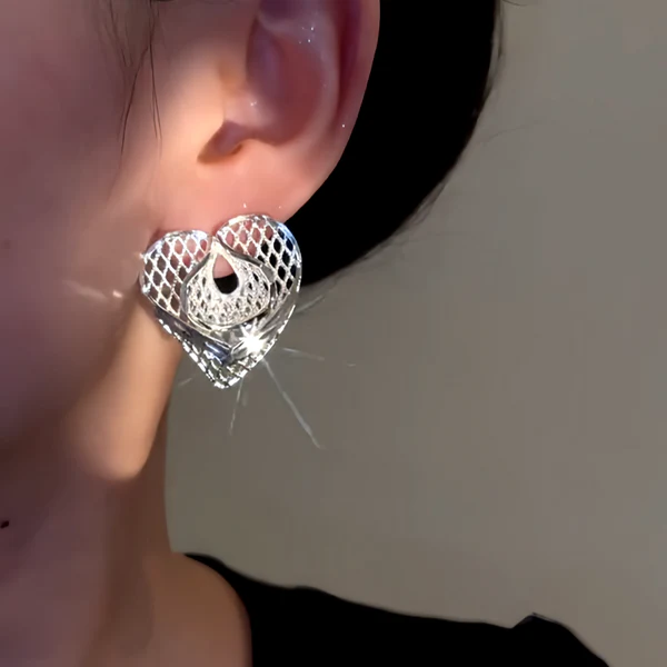 14K Gold-Plated Simple Heart Design Earrings