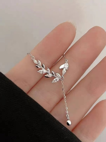 S925 Silver & S999 Silver Leaf Necklace – Light Luxury, High-End Design for 2024, Trendy & Elegant Jewelry