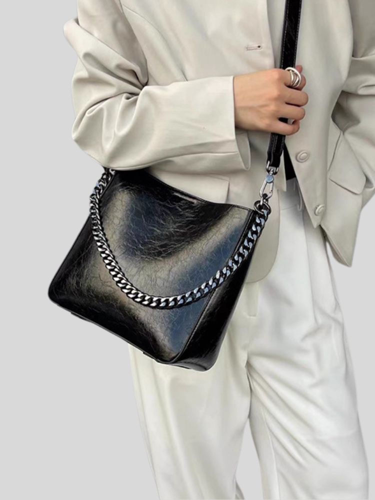 Chain large capacity shoulder crossbody bucket bag