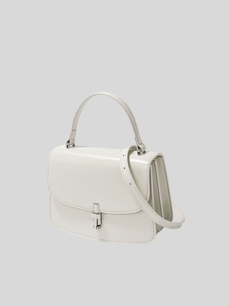 Fashionable and versatile shoulder handbag